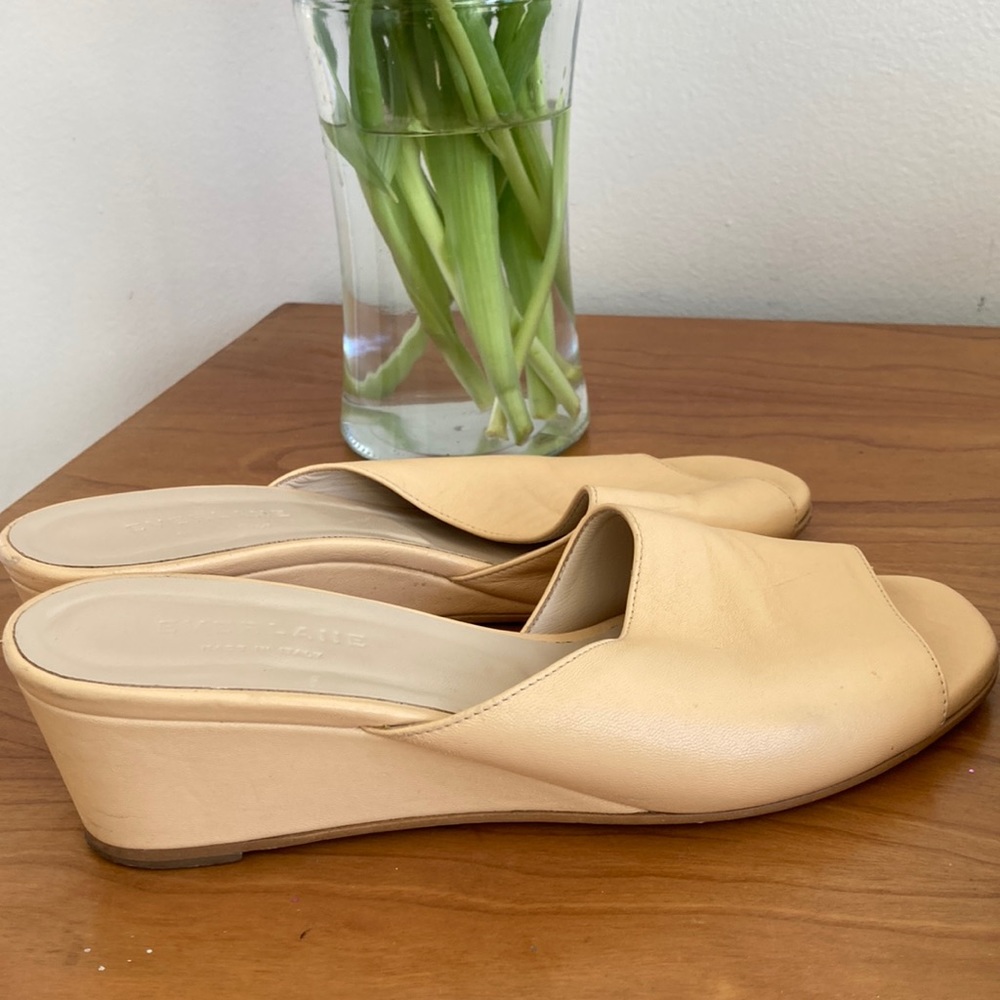 Everlane leather wedges